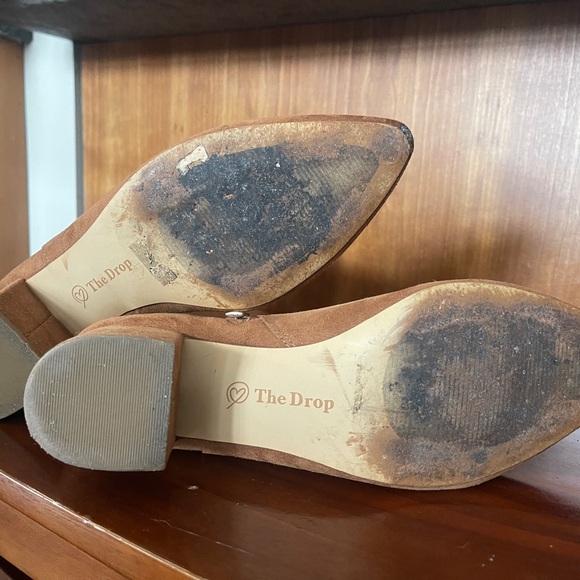 Elegant Brown Ankle Booties - Picture 4 of 6